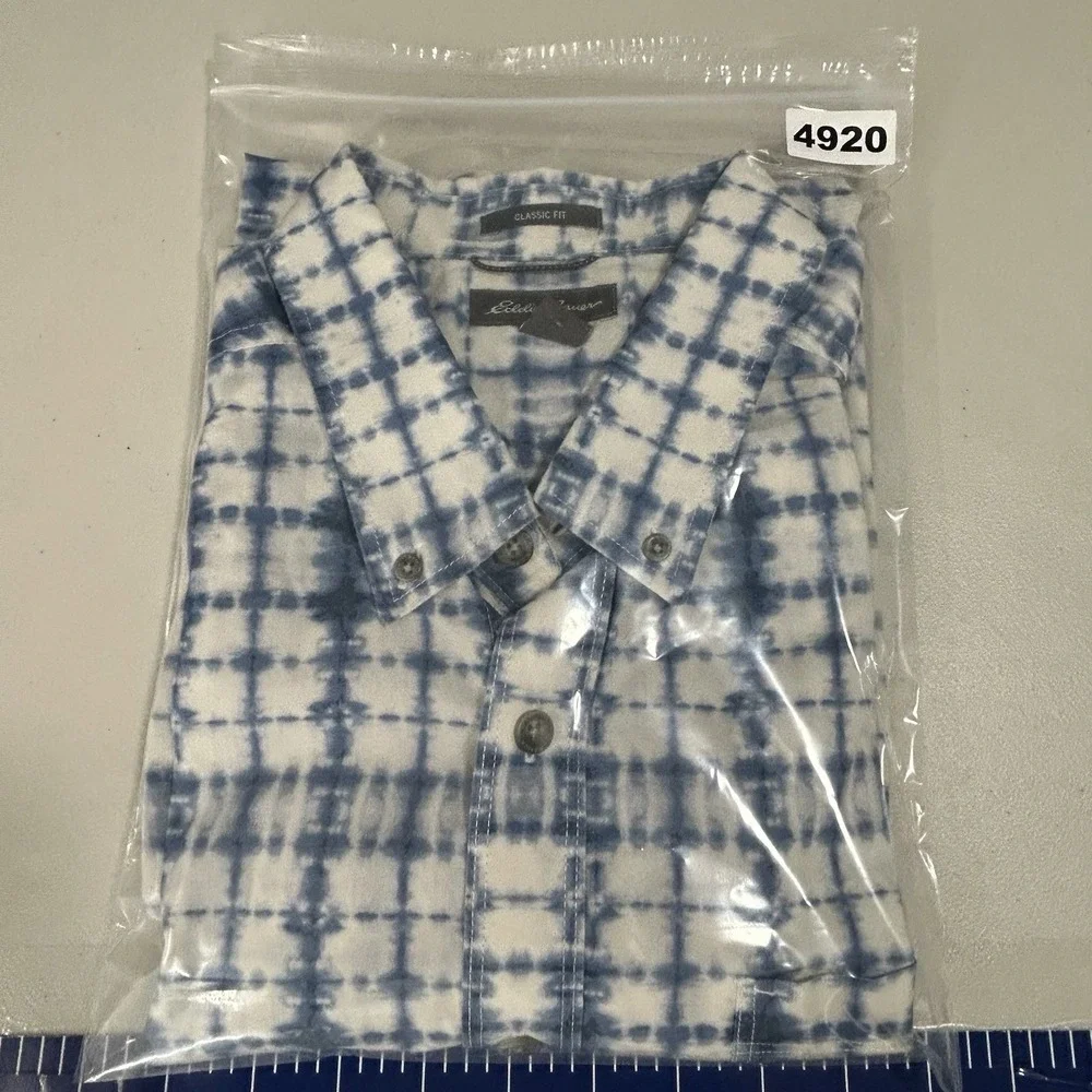 Eddie Bauer Classic Fit Short Sleeve Shirt Men Blue Tie Dye Casual 100%‎ Cotton